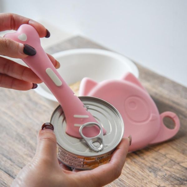 מכסה לשימורי חתולים עם כף גירוד וניקוי – Cat Food Can Lid & Scraper